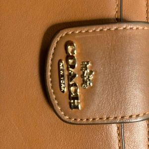 Coach Leather Great Brown Phone Wallet Wristlet💐